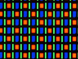 250px-Nexus_one_screen_microscope (1)