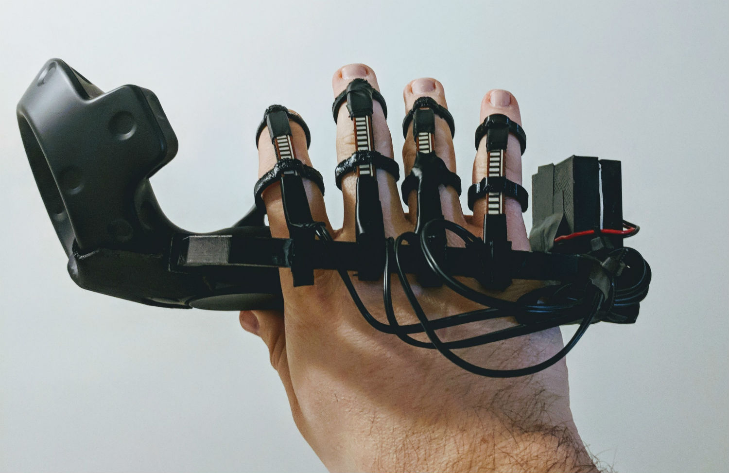 spor Bange for at dø Baby Homemade Knuckles-Like Controller Could Be Open-Sourced