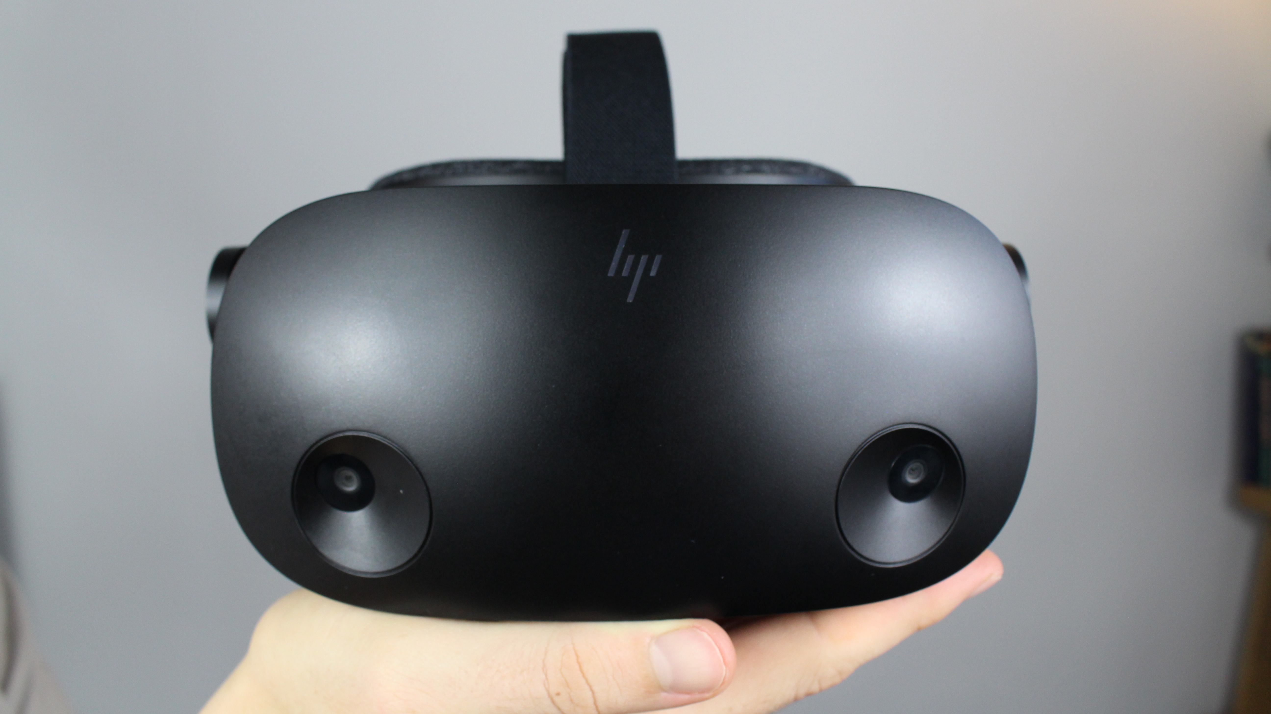 HP Reverb G2 Review: Great Headset, Bad Controllers HP Reverb G2 Review: Great Headset, Bad Controllers