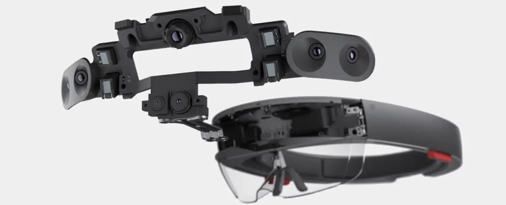 Microsoft May Leapfrog Facebook and Google in VR With HoloLens Tracking
