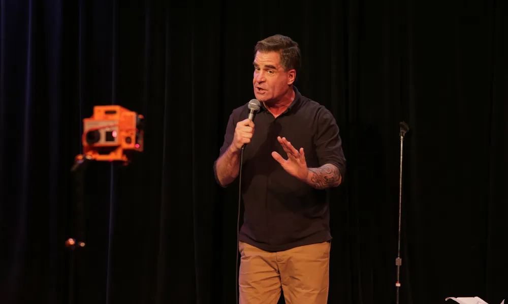 Todd Glass and PAVR Bring Standup Comedy to VR