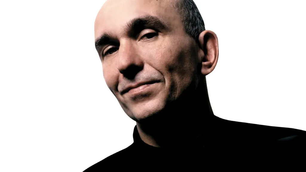 Peter Molyneux Worries VR is Being 'Oversold to Consumers' Before the Industry is Ready