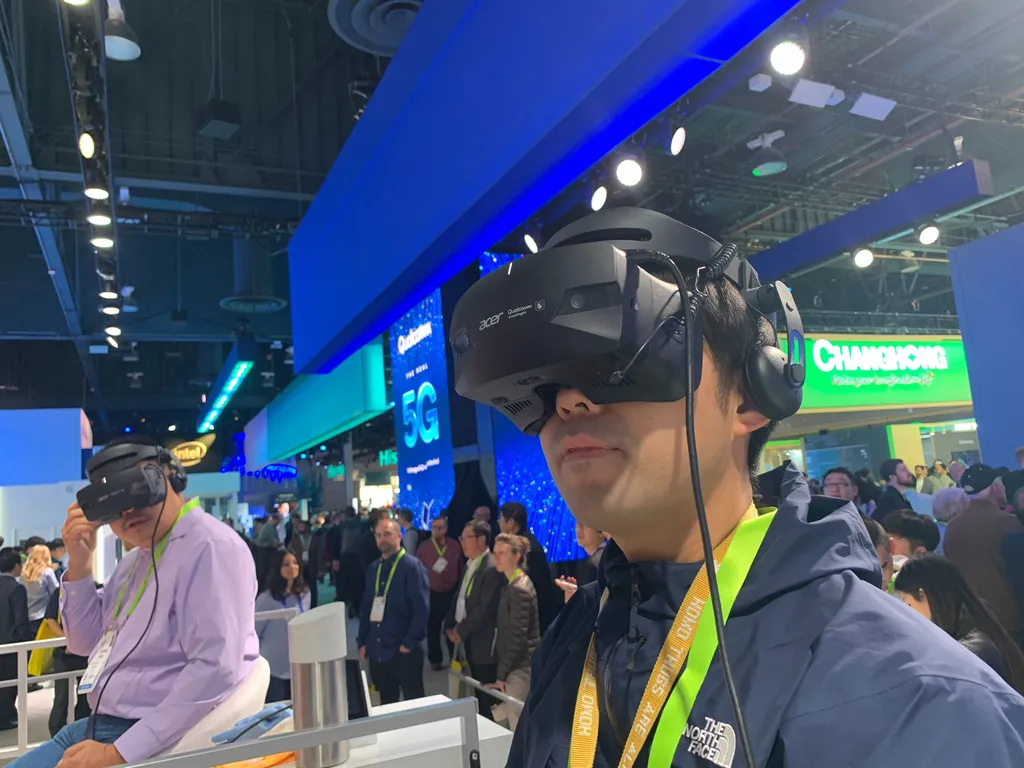 CES 2019: New Qualcomm Reference Headset Could Hint At Vive Cosmos Specs