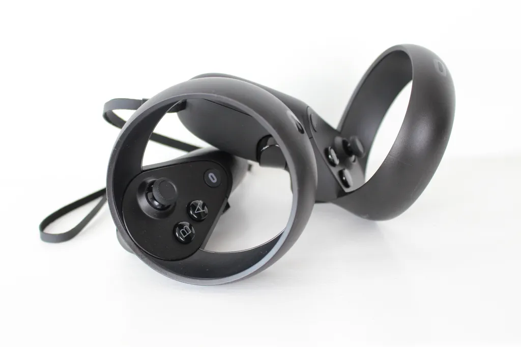 New Oculus Touch Review: A Slight Step Back As Oculus Headsets Go Forth