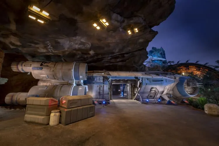 Star Wars: Rise Of The Resistance Shows Why Disney Parks Are The Ultimate VR