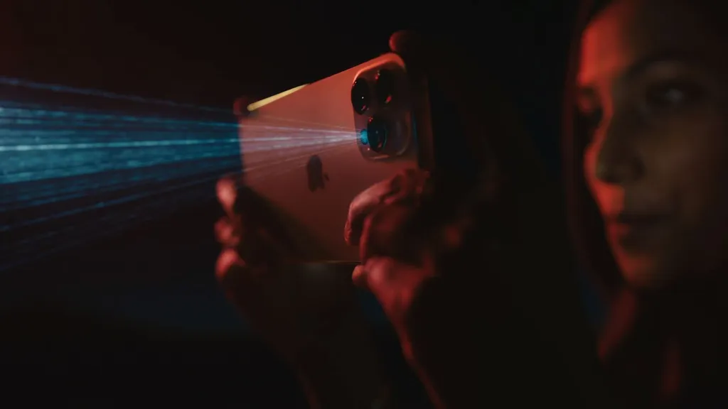 Apple Announces 5G-Capable iPhone 12 Pro With LiDAR-Enhanced AR
