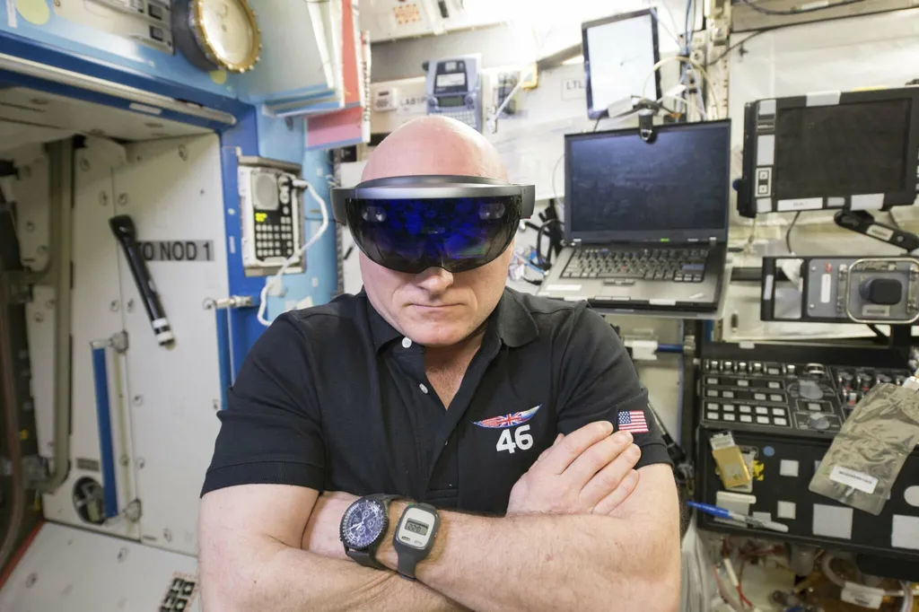How NASA Astronauts Use VR & AR Aboard The International Space Station