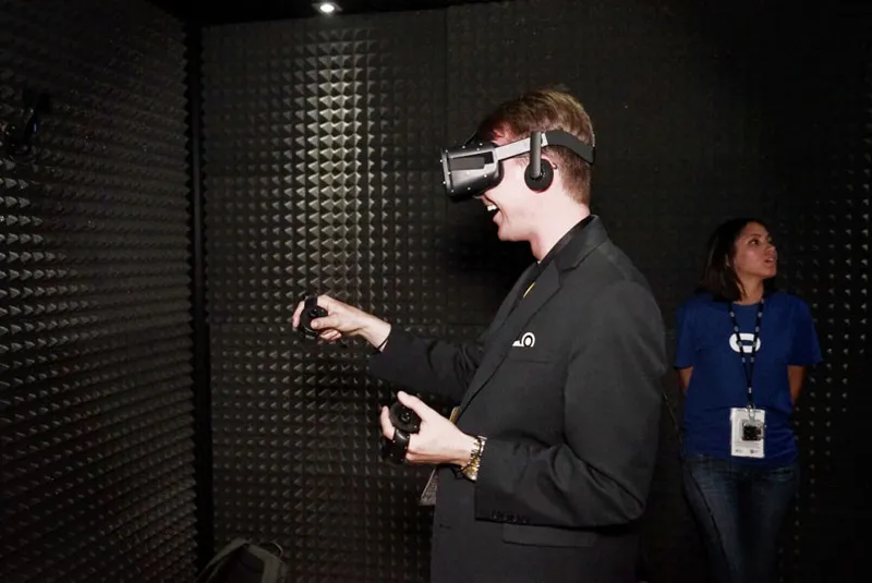 Hands on with the Oculus Touch Controllers