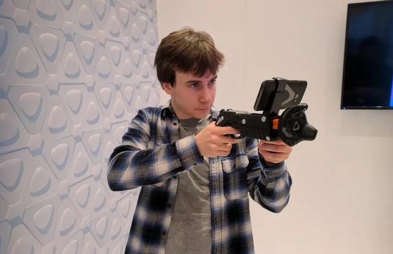 HTC Releases Tutorials For Vive Tracker Including Mixed Reality Filming