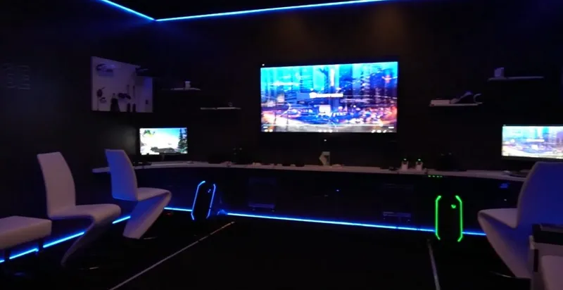 Microsoft Launches Sci-Fi 'Reality Rooms' For Employee VR/AR Development