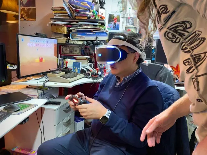 Here's Sony's Shuhei Yoshia Playing Dreams In PSVR