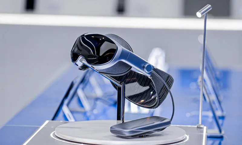 China's Vivo Vision Looks Like A Blatant Apple Vision Pro Clone